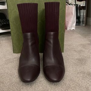 Vince Camuto burgundy boots